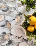 MANTEL FLORES GRISES